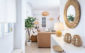 Magno Apartments Alfarería - Private Parking included